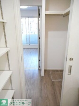 カリヨンの物件内観写真